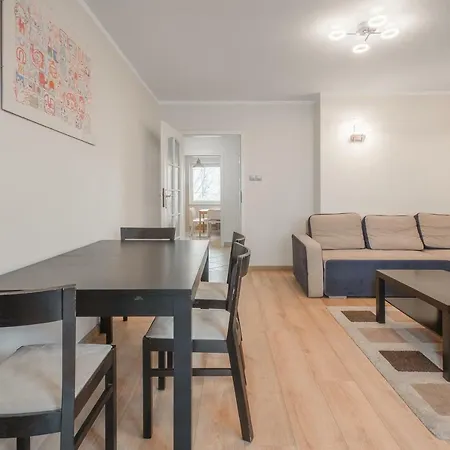 Citystay Okrzei Apartament *